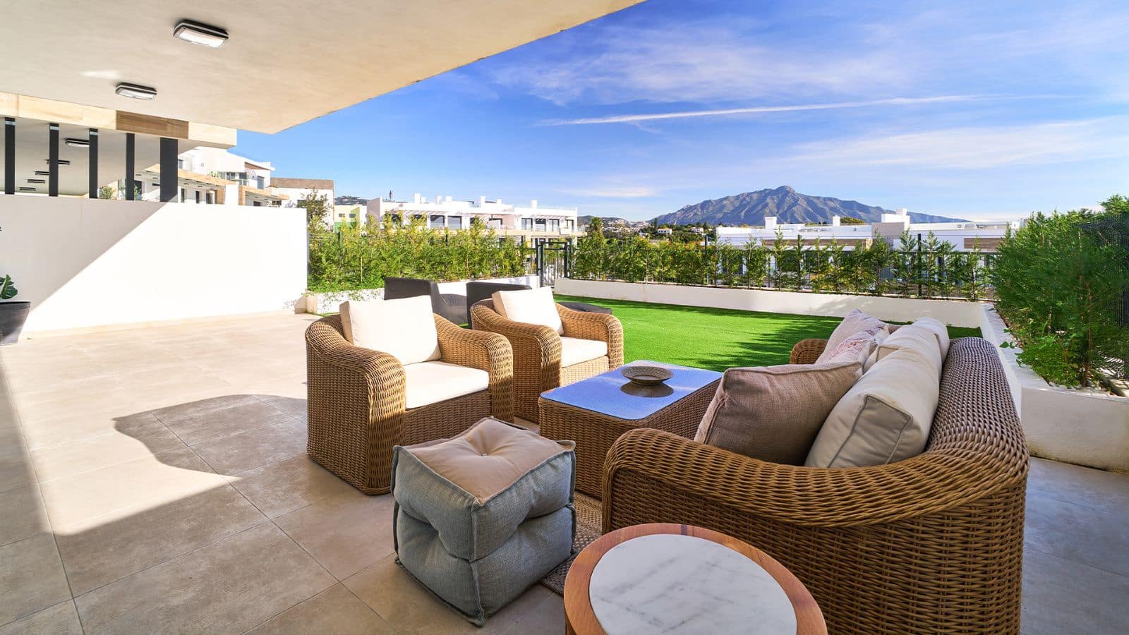 2 soveværelse Lejlighed til salg i Atalaya-Isdabe med swimmingpool - € 720.000 (Ref: 10034254)