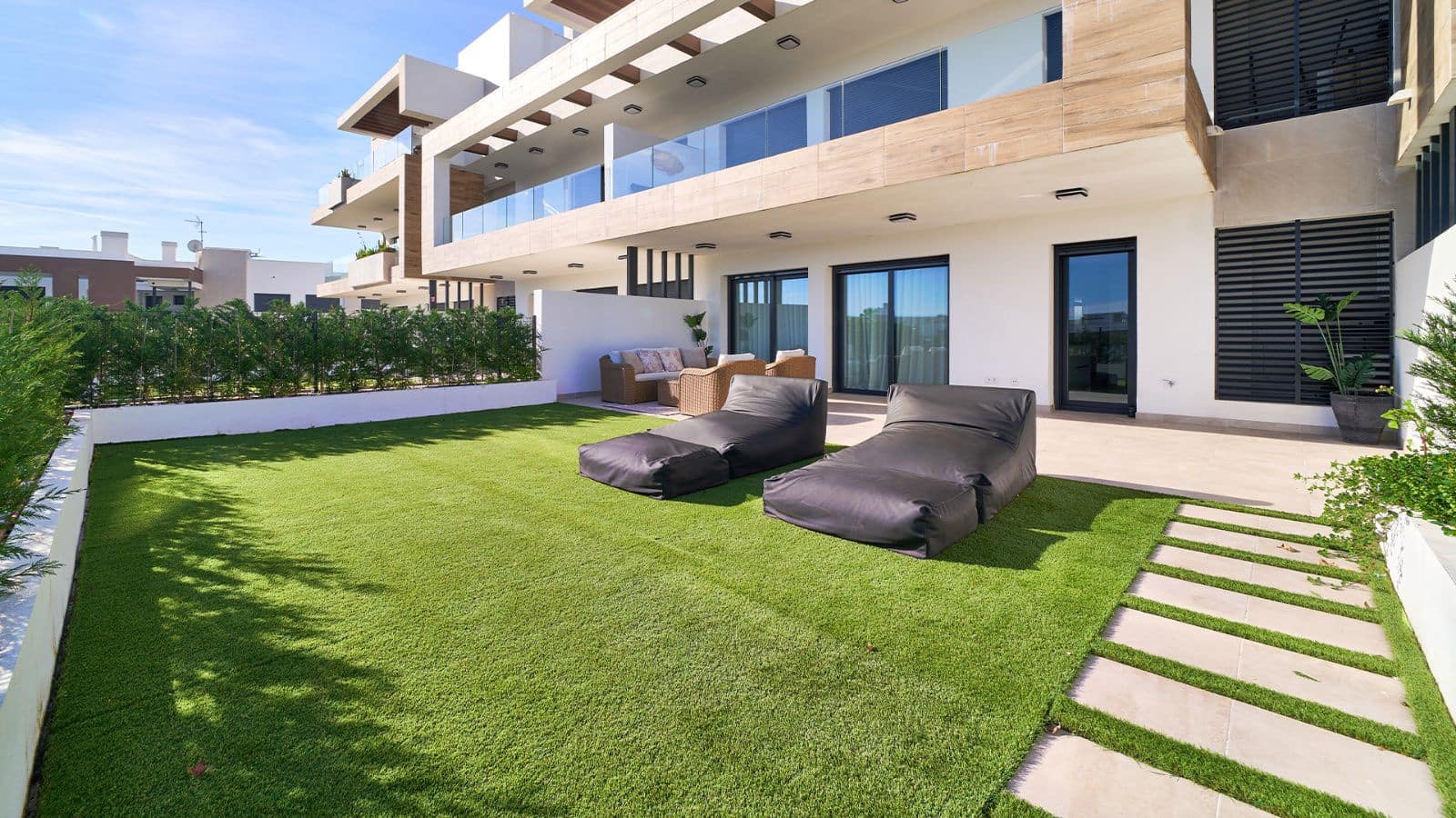 2 soveværelse Lejlighed til salg i Atalaya-Isdabe med swimmingpool - € 720.000 (Ref: 10034254)