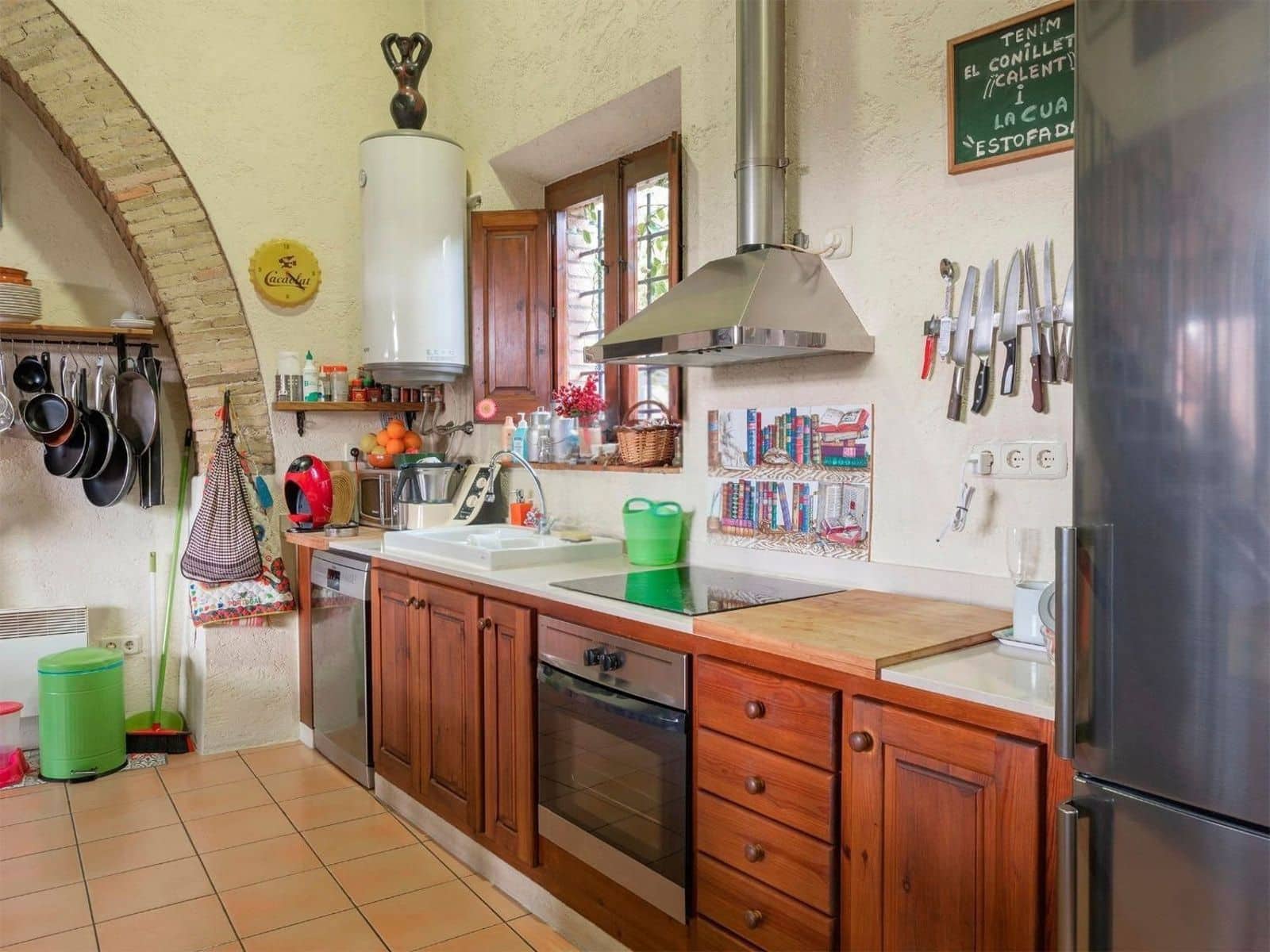 12 sypialnia Willa na sprzedaż w Sant Miquel de Fluvia z basenem garażem - 1 900 000 € (Ref: 10094888)