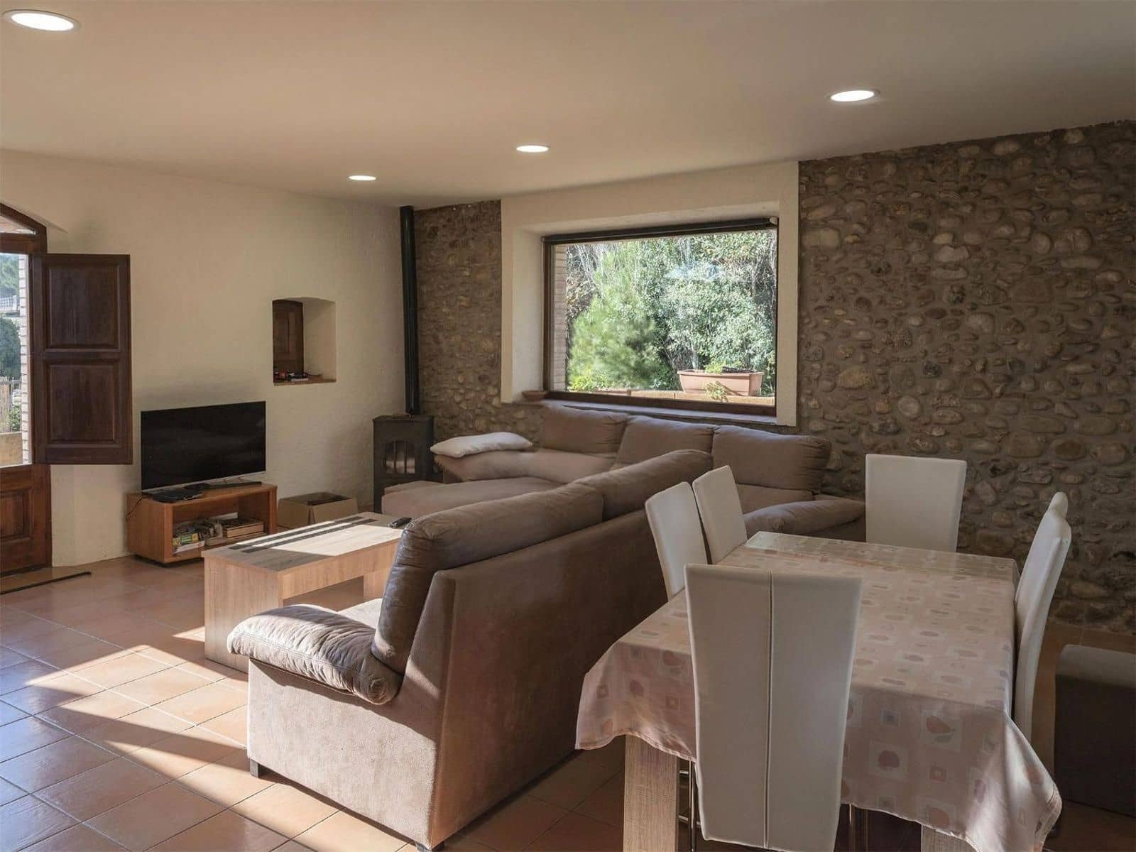 12 sypialnia Willa na sprzedaż w Sant Miquel de Fluvia z basenem garażem - 1 900 000 € (Ref: 10094888)