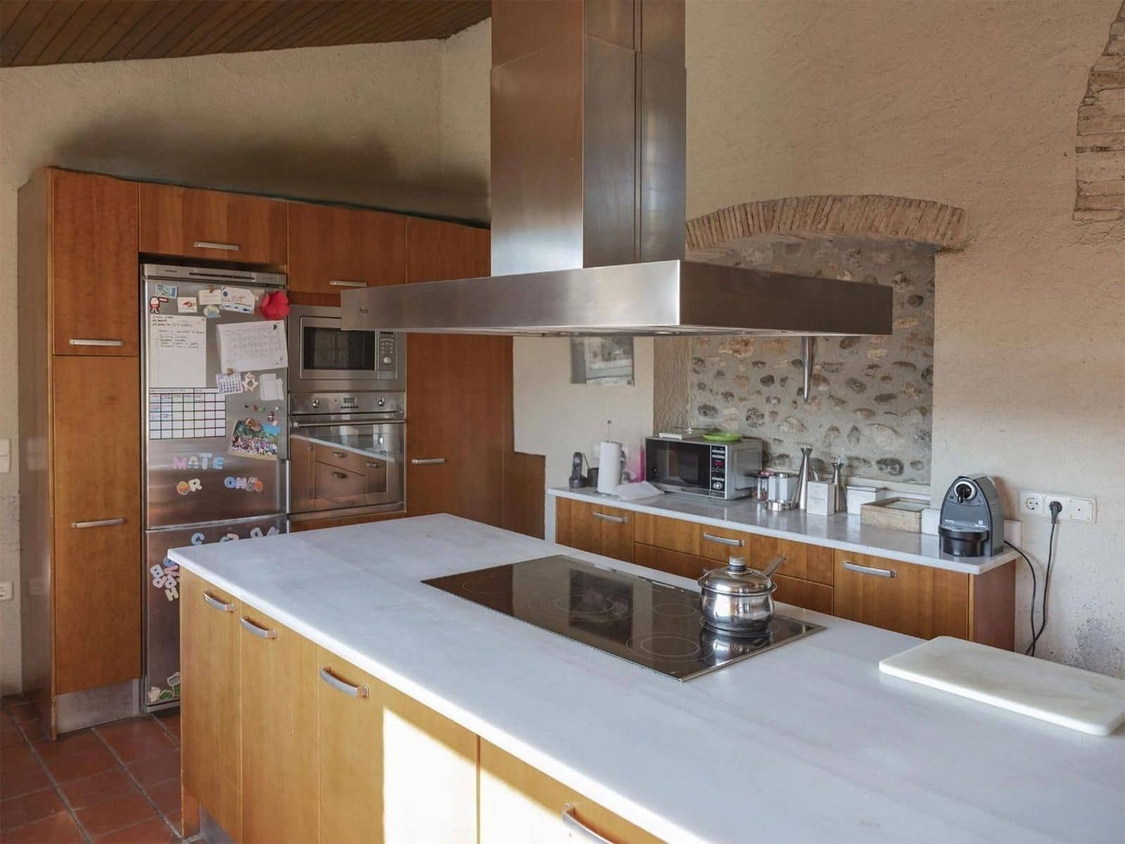 12 sypialnia Willa na sprzedaż w Sant Miquel de Fluvia z basenem garażem - 1 900 000 € (Ref: 10094888)