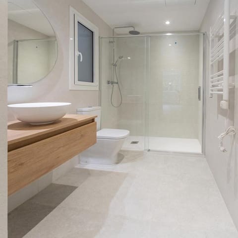 2 slaapkamer Appartement te koop in El Poble Sec, Barcelona stad - € 410.000 (Ref: 9072880)