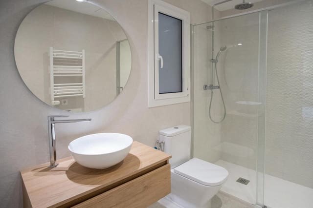 2 slaapkamer Appartement te koop in El Poble Sec, Barcelona stad - € 410.000 (Ref: 9072880)