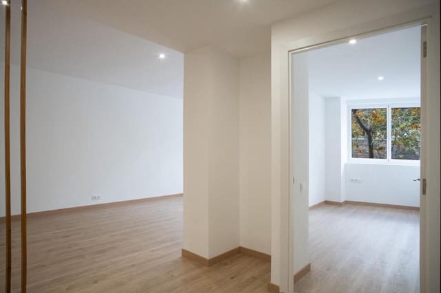 2 slaapkamer Appartement te koop in El Poble Sec, Barcelona stad - € 410.000 (Ref: 9072880)