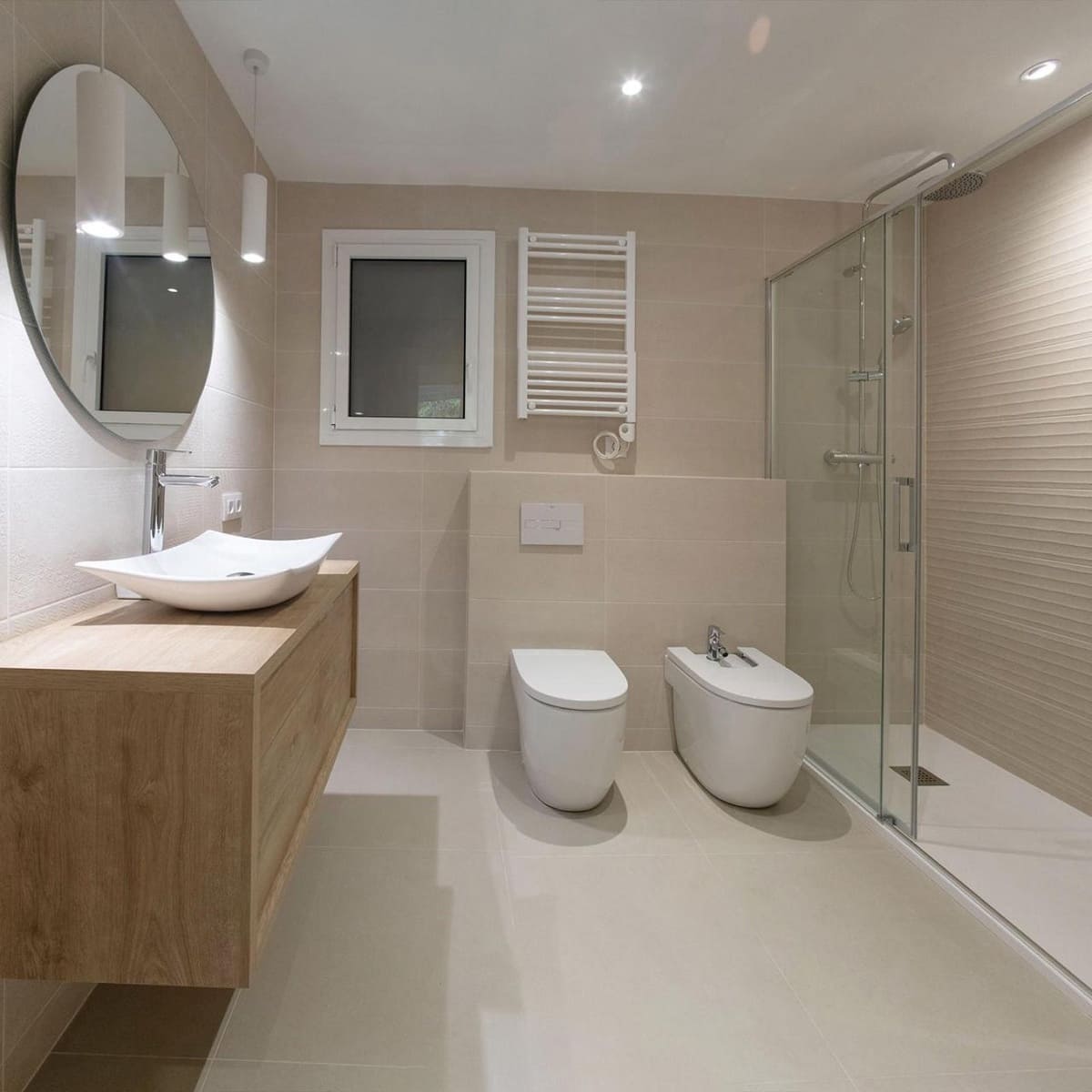 2 soveværelse Lejlighed til salg i Barcelona by - € 370.000 (Ref: 9074224)