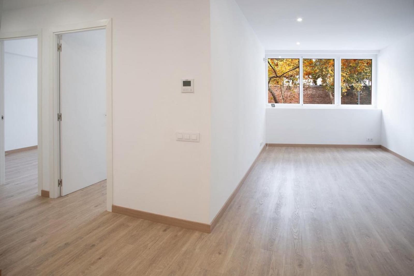 2 soveværelse Lejlighed til salg i Barcelona by - € 370.000 (Ref: 9074224)