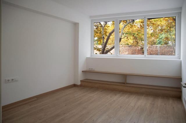 2 Zimmer Apartment zu verkaufen in El Poble Sec, Barcelona Stadt - 370.000 € (Ref: 9074224)