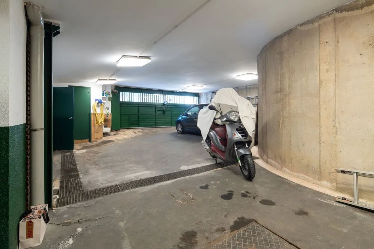 5 soverom Villa til salgs i Barcelona by med svømmebasseng garasje - € 6 150 000 (Ref: 9076839)