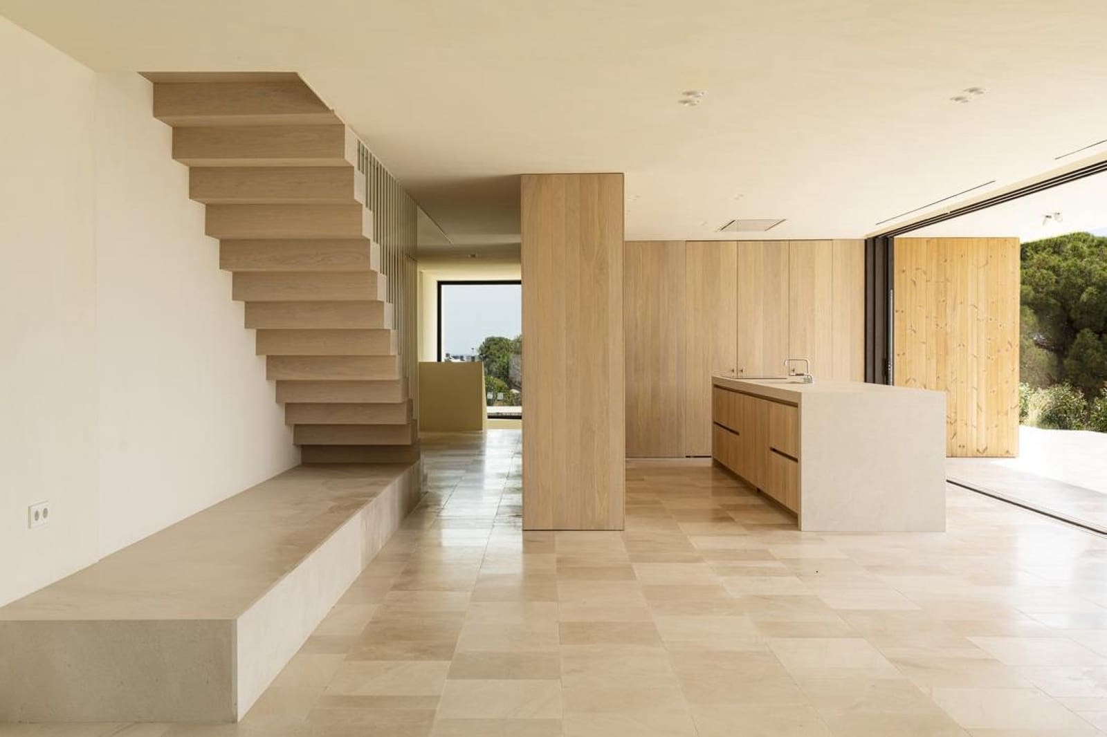 4 soveværelse Villa til salg i Teia med swimmingpool garage - € 3.900.000 (Ref: 9076940)