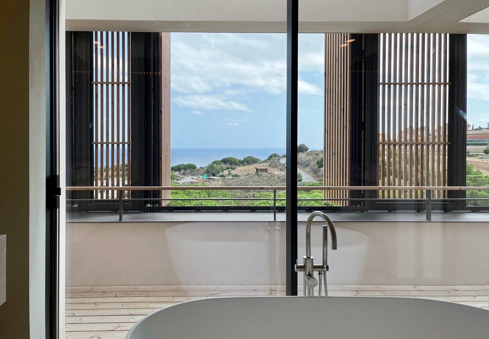 4 soveværelse Villa til salg i Teia med swimmingpool garage - € 3.900.000 (Ref: 9076940)