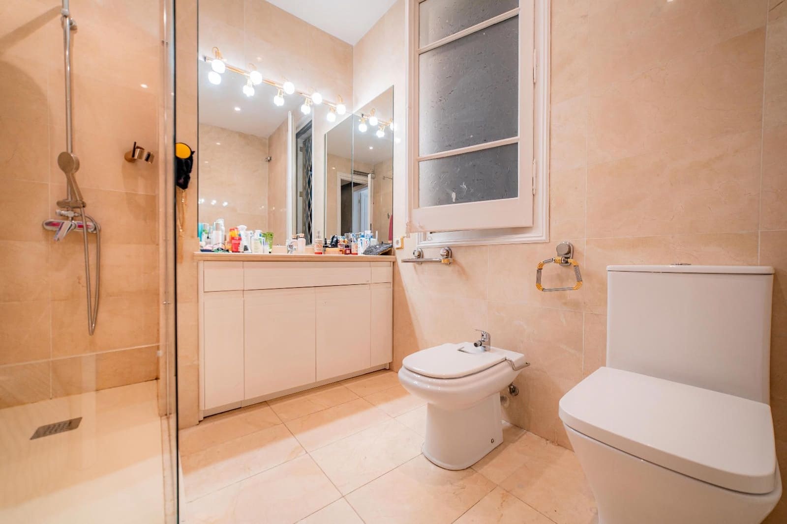 6 soverom Leilighet til salgs i Barcelona by - € 950 000 (Ref: 9082647)