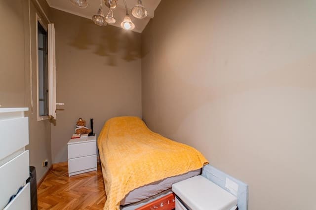 6 soverom Leilighet til salgs i Barcelona by - € 950 000 (Ref: 9082647)