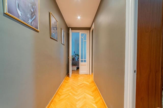 6 soverom Leilighet til salgs i Barcelona by - € 950 000 (Ref: 9082647)