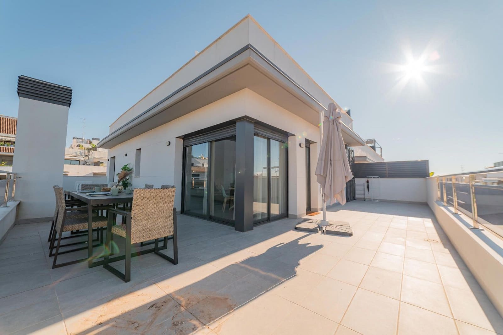 2 soveværelse Lejlighed til salg i Sitges - € 675.000 (Ref: 9084303)