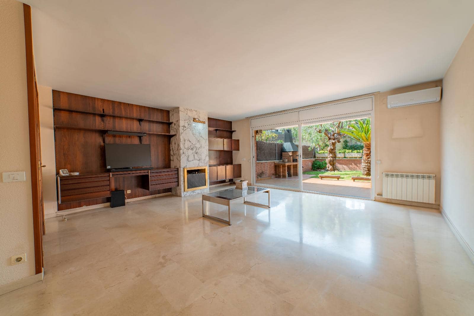 4 slaapkamer Huis te koop in Vilassar de Mar met zwembad garage - € 870.000 (Ref: 9085637)