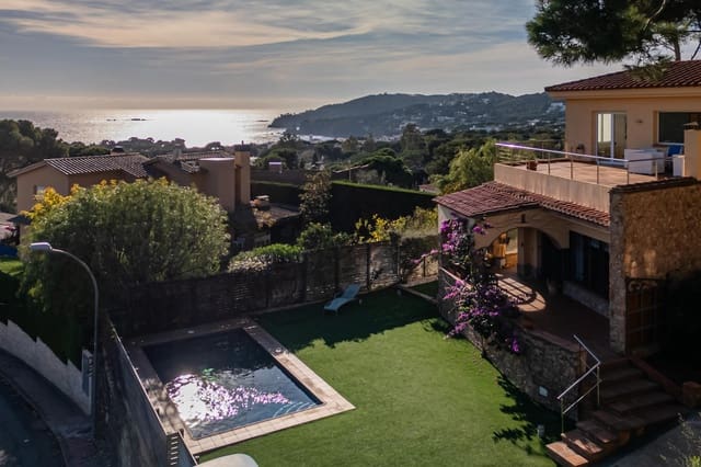 4 camera da letto Villa in vendita in Llafranc, Palafrugell con piscina garage - 1.490.000 € (Rif: 9085638)