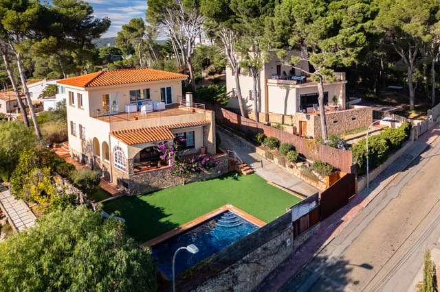 4 camera da letto Villa in vendita in Llafranc, Palafrugell con piscina garage - 1.490.000 € (Rif: 9085638)