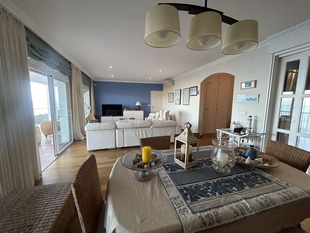 5 sovrum Villa till salu i Llançà med garage - 825 000 € (Ref: 9085901)