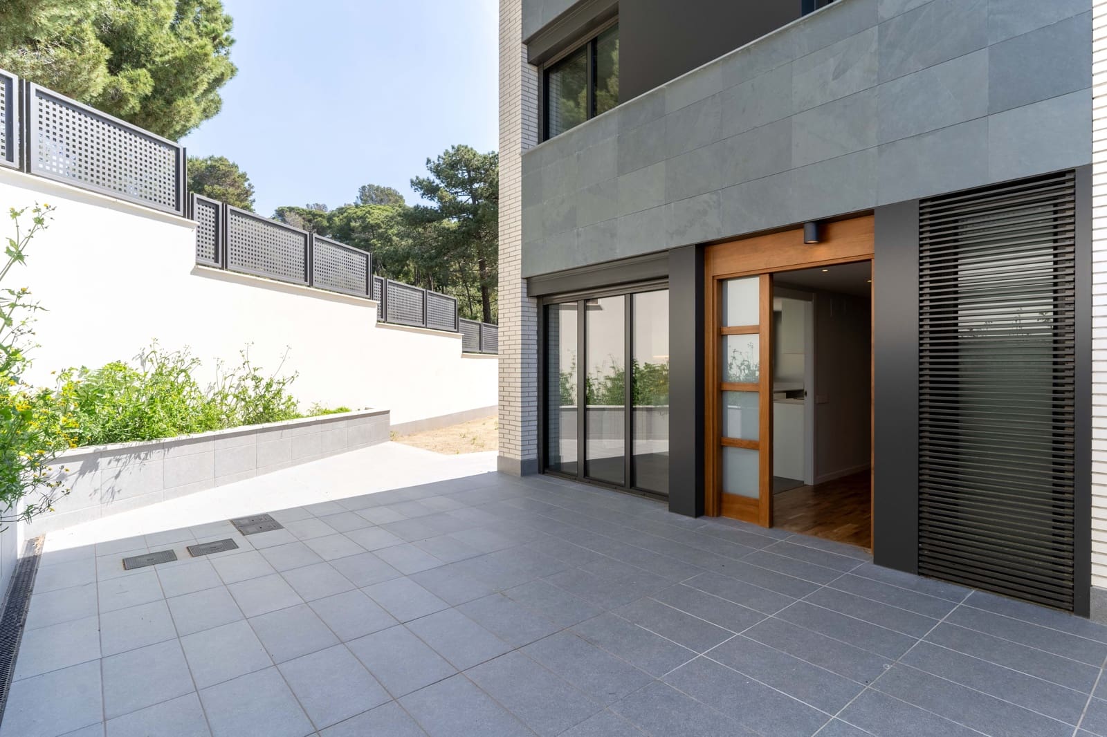 Byhus til salg i Teia med swimmingpool garage - € 790.000 (Ref: 9086407)