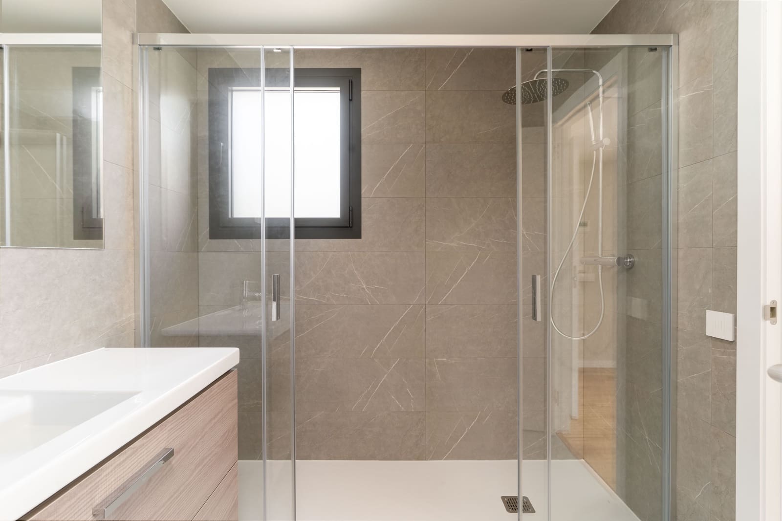 Byhus til salg i Teia med swimmingpool garage - € 790.000 (Ref: 9086407)