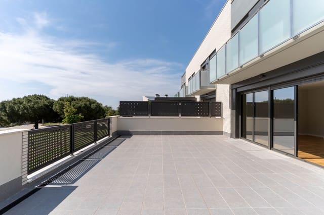 Omakotitalo myytävänä paikassa Teià mukana uima-altaan 
autotalli - 790 000 € (Ref: 9086407)