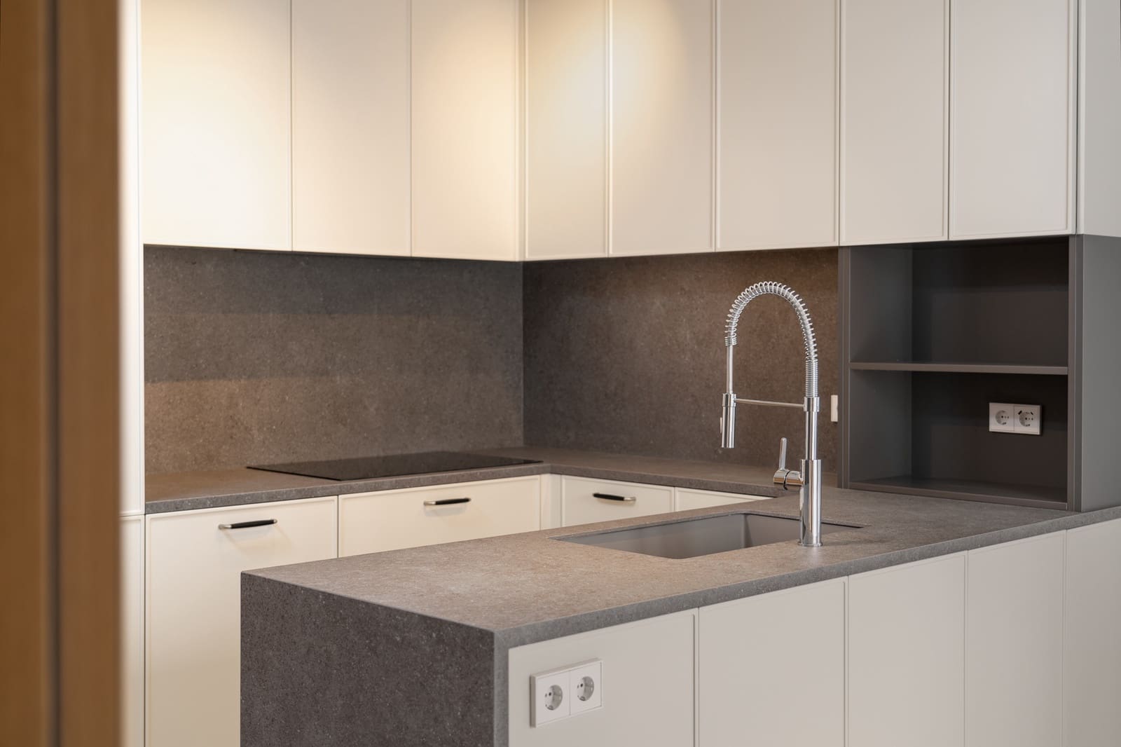 4 soveværelse Lejlighed til salg i Barcelona by med swimmingpool garage - € 1.795.000 (Ref: 9093294)