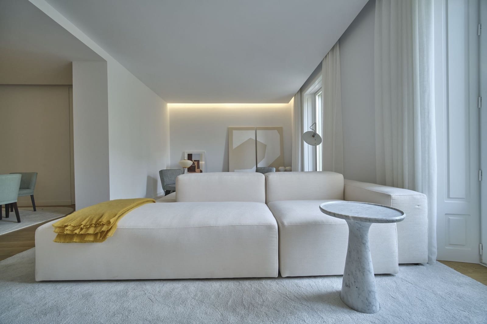 2 soverom Leilighet til salgs i Barcelona by med svømmebasseng garasje - € 1 750 000 (Ref: 9093321)