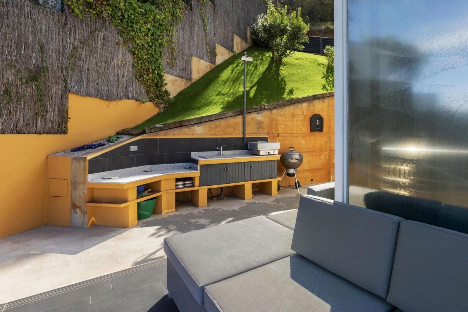 Villa til salg i Tamariu med swimmingpool garage - € 1.300.000 (Ref: 9093373)