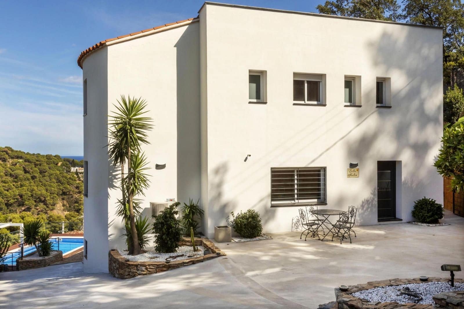 Villa til salg i Tamariu med swimmingpool garage - € 1.300.000 (Ref: 9093373)