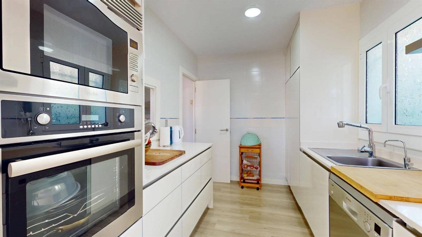 5 slaapkamer Villa te koop in Barcelona stad met garage - € 1.100.000 (Ref: 9097649)