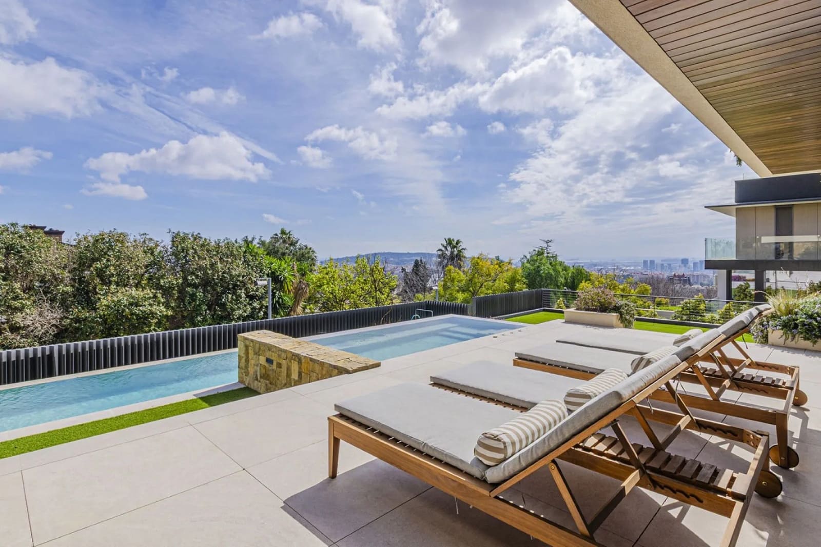 5 sypialnia Willa na sprzedaż w Miasto Barcelona z basenem garażem - 9 950 000 € (Ref: 9099420)