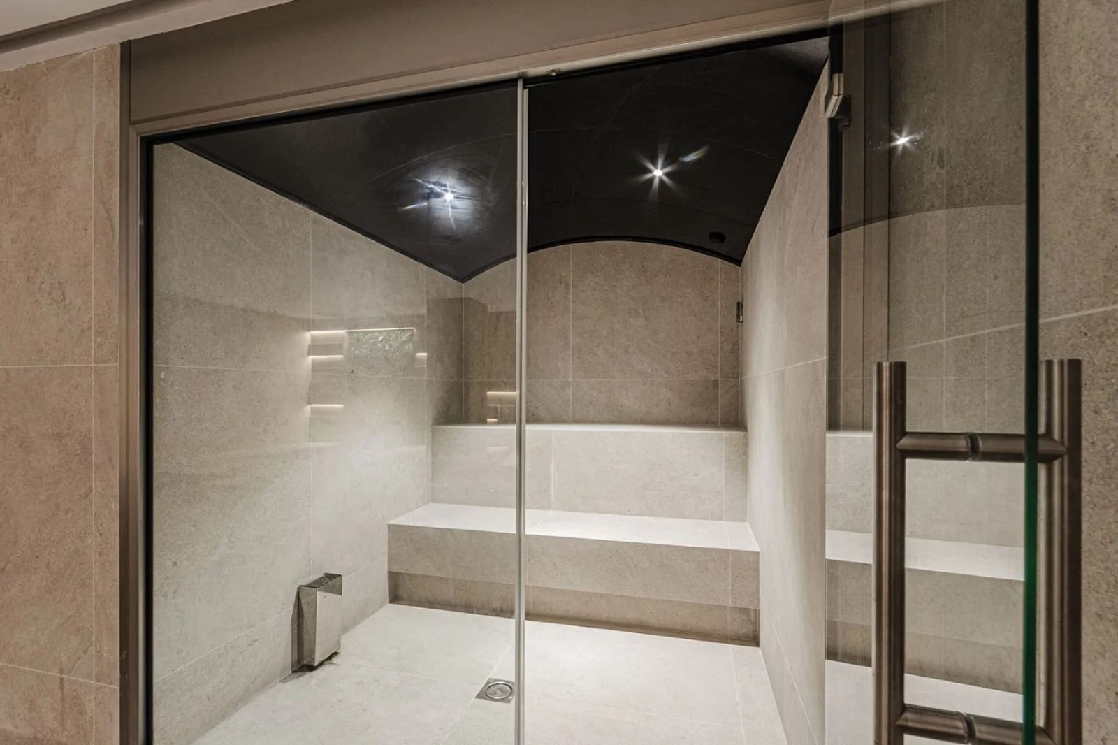 5 sypialnia Willa na sprzedaż w Miasto Barcelona z basenem garażem - 9 950 000 € (Ref: 9099420)