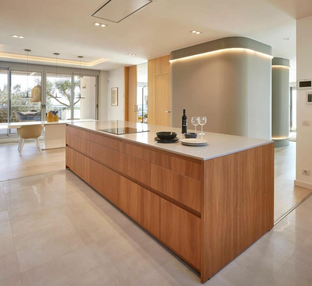 6 soverom Villa til salgs i Barcelona by med svømmebasseng garasje - € 2 200 000 (Ref: 9099851)