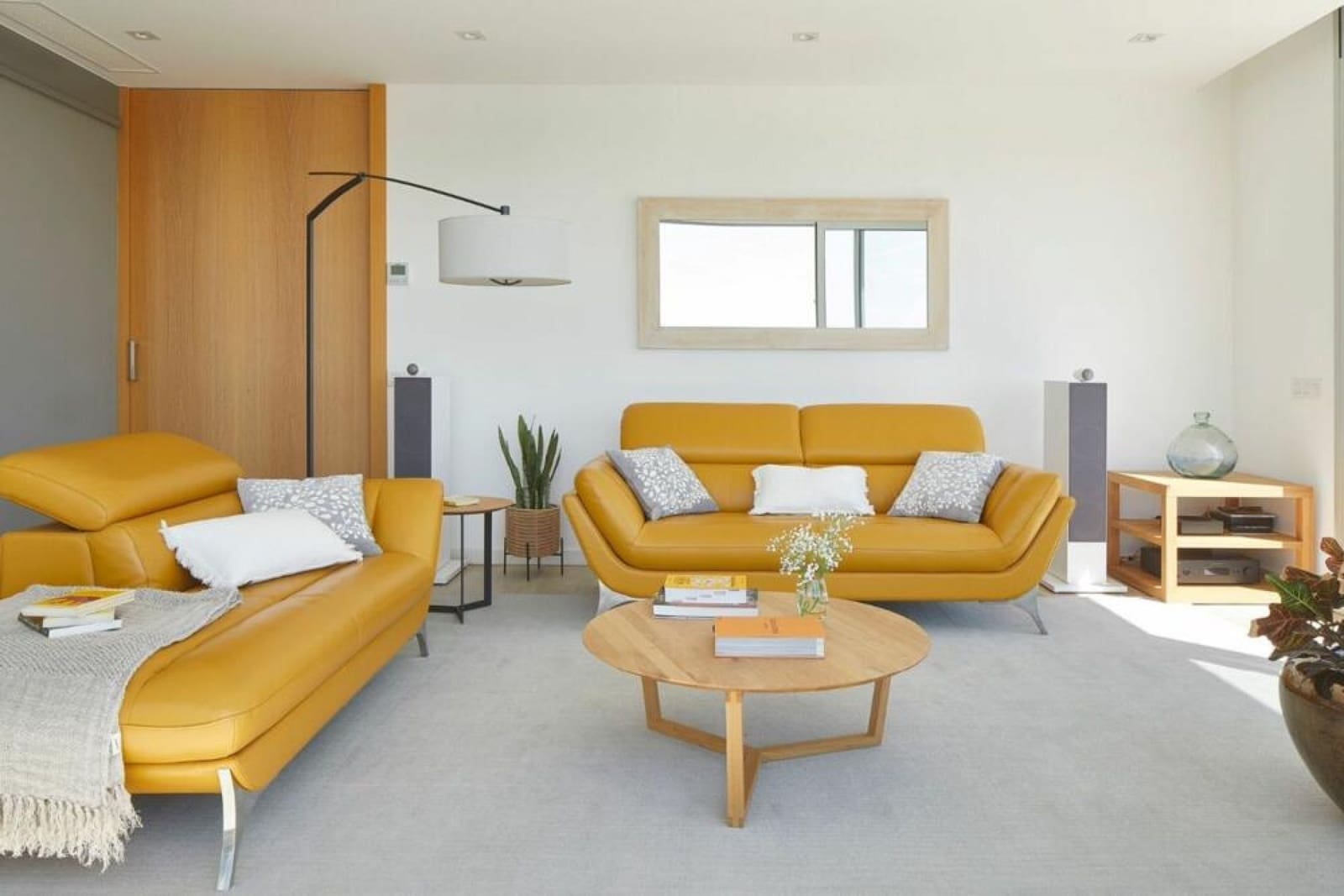 6 soverom Villa til salgs i Barcelona by med svømmebasseng garasje - € 2 200 000 (Ref: 9099851)