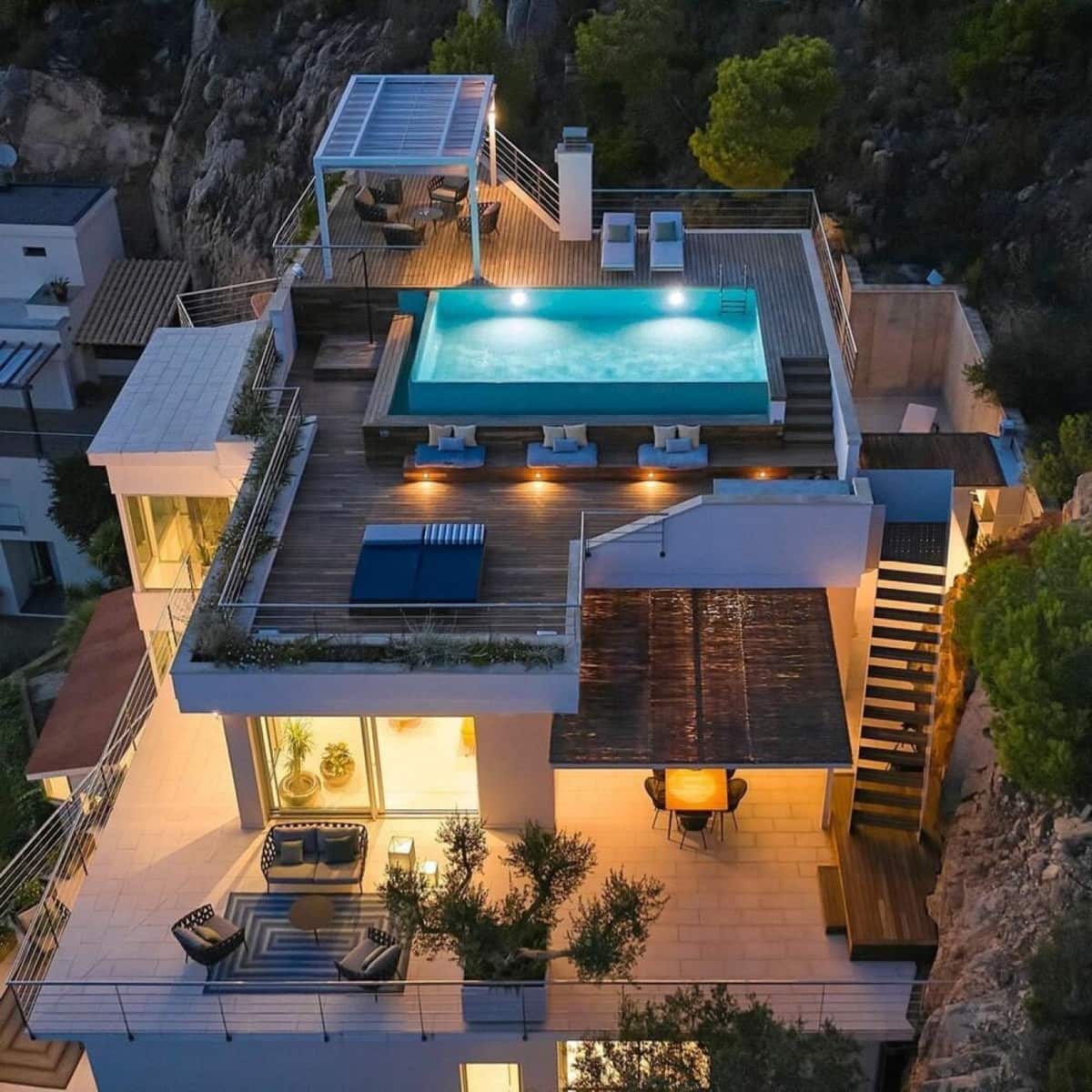 6 soverom Villa til salgs i Barcelona by med svømmebasseng garasje - € 2 200 000 (Ref: 9099851)