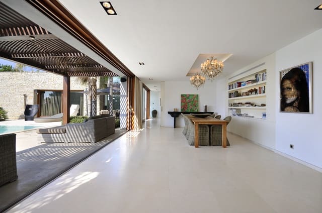 7 soverom Villa til salgs i Barcelona by med svømmebasseng garasje - € 2 840 000 (Ref: 9099855)