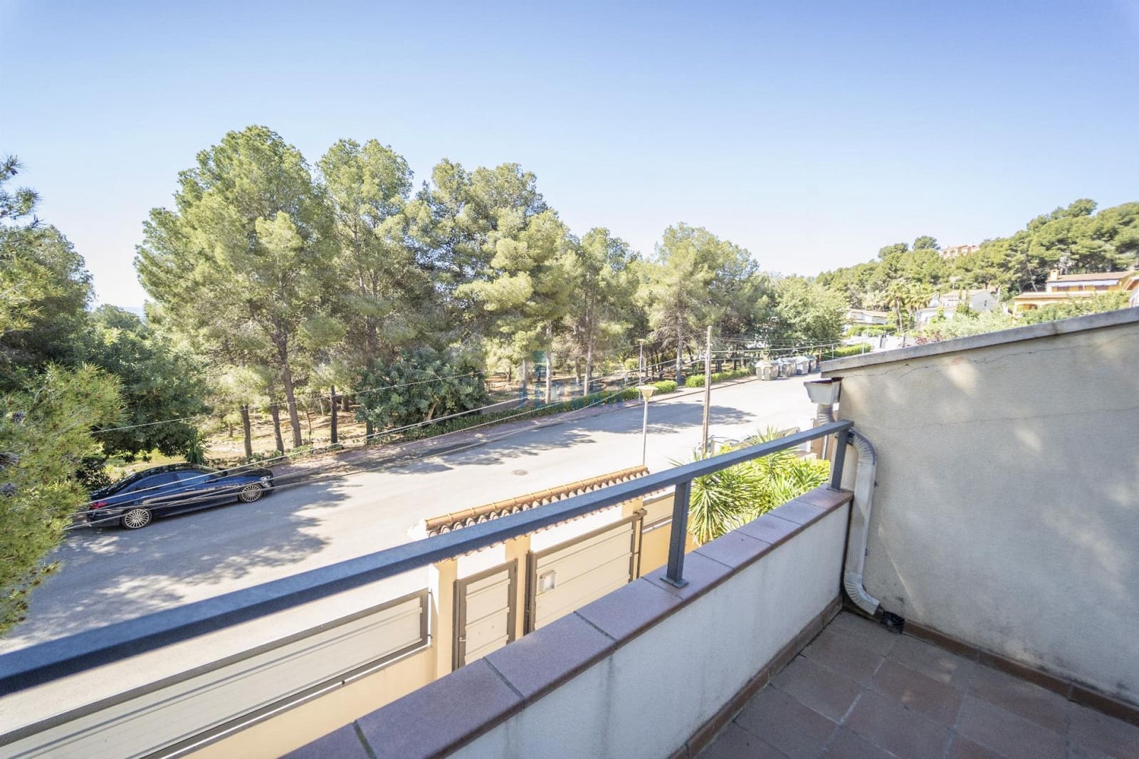 4 soveværelse Villa til salg i Coma-Ruga med swimmingpool garage - € 465.000 (Ref: 9101048)