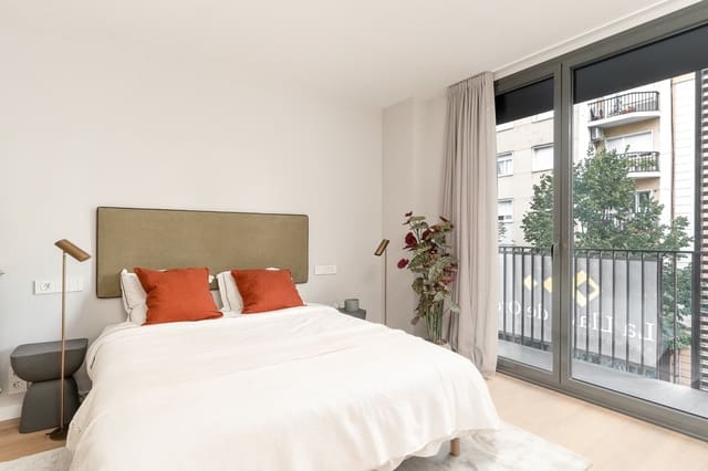 4 camera da letto Appartamento in vendita in Barcelona città con piscina garage - 698.000 € (Rif: 9101105)