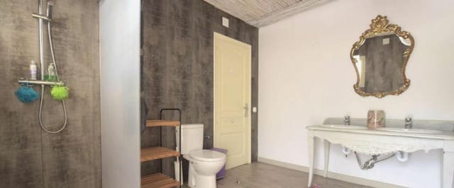 Villa til salgs i Begur med svømmebasseng garasje - € 750 000 (Ref: 9101616)