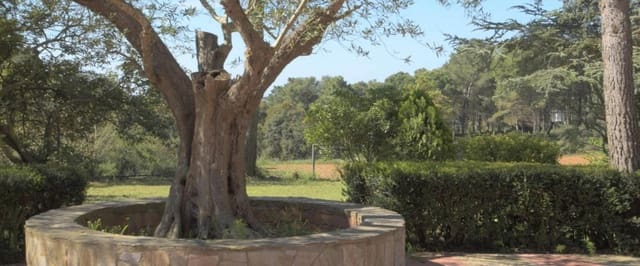 Villa til salgs i Begur med svømmebasseng garasje - € 750 000 (Ref: 9101616)