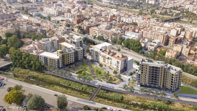 2 soveværelse Lejlighed til salg i Cerdanyola del Vallès med swimmingpool garage - € 301.000 (Ref: 9101618)