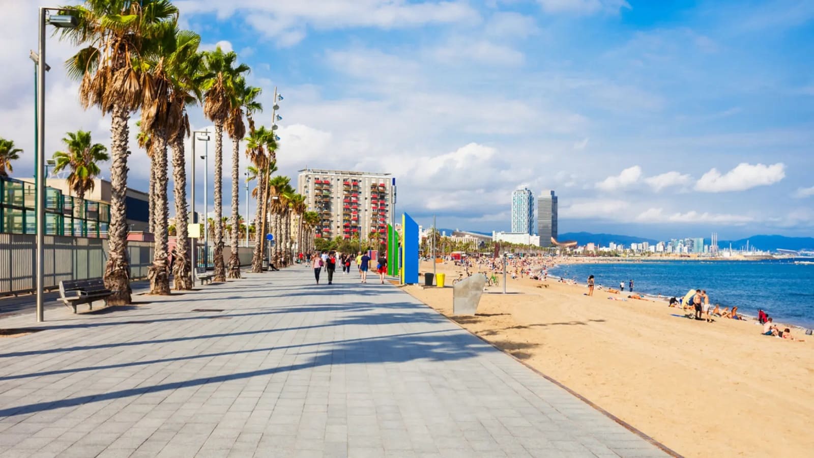 Erhverv til salg i Barcelona by - € 5.800.000 (Ref: 9101709)