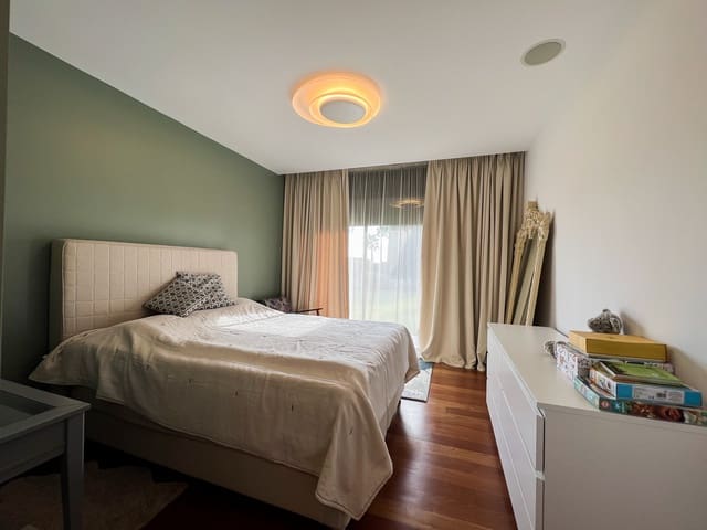 6 bedroom Villa for sale in Sant Vicenç de Montalt with pool garage - € 2,500,000 (Ref: 9103158)