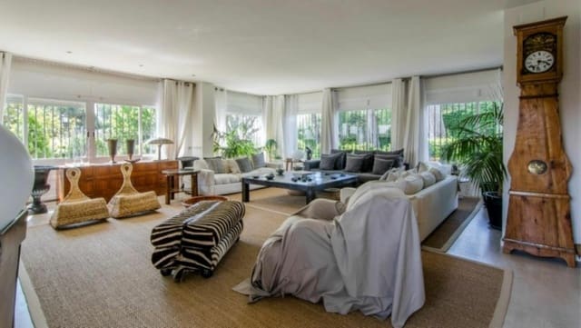 Villa te koop in Sant Andreu de Llavaneres met zwembad garage - € 1.950.000 (Ref: 9103159)