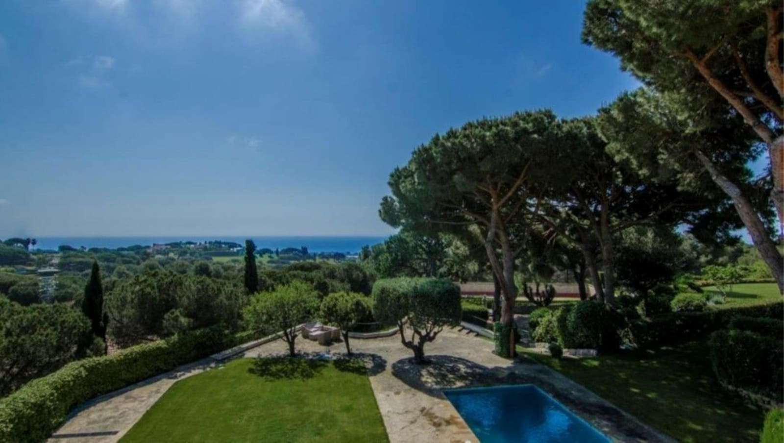 Villa te koop in Sant Andreu de Llavaneres met zwembad garage - € 1.950.000 (Ref: 9103159)