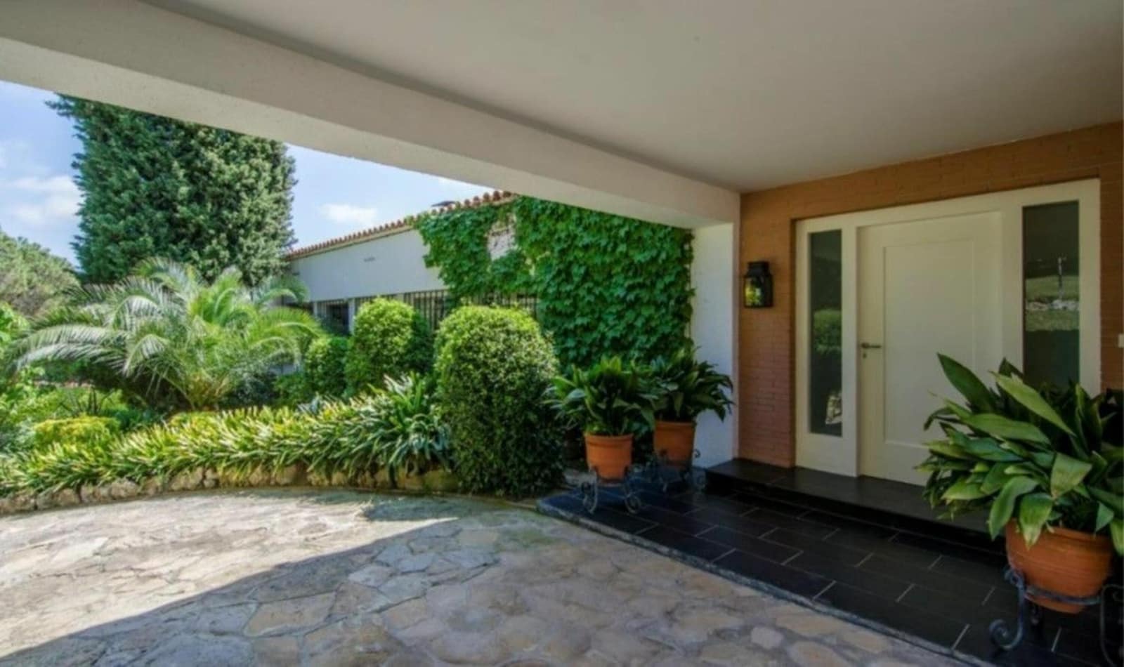 Villa te koop in Sant Andreu de Llavaneres met zwembad garage - € 1.950.000 (Ref: 9103159)