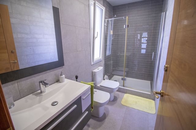 8 bedroom Villa for sale in Coma-Ruga, El Vendrell with pool garage - € 1,300,000 (Ref: 9108203)