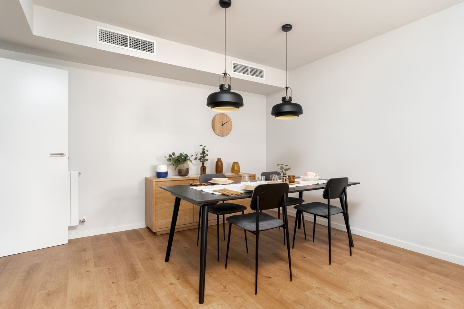 3 sypialnia Apartament na sprzedaż w Granollers z basenem garażem - 416 000 € (Ref: 9109334)