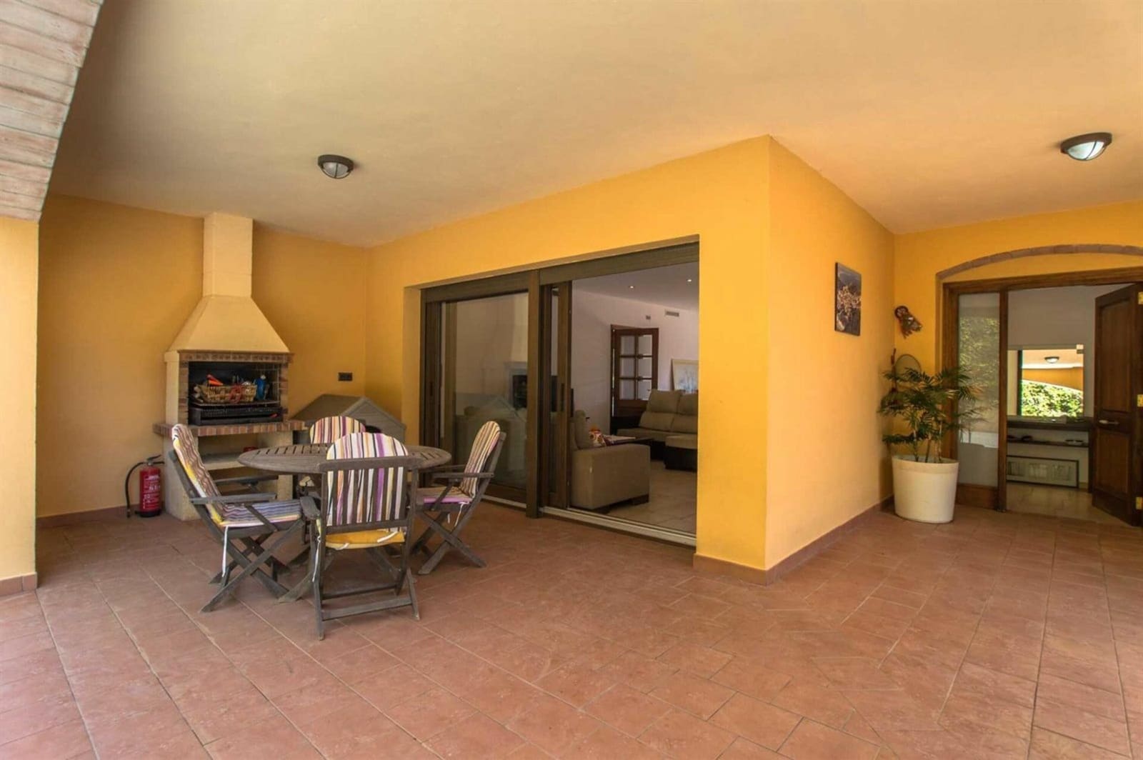 3 soveværelse Villa til salg i Begur med swimmingpool garage - € 580.000 (Ref: 9109783)