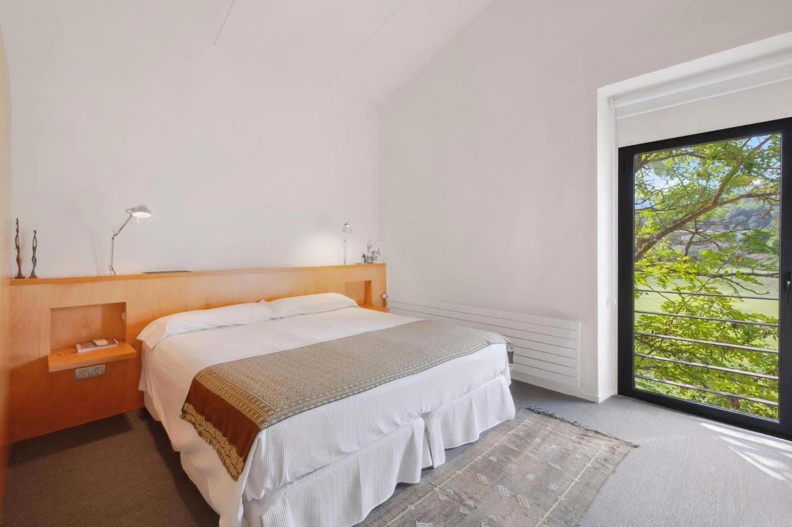 8 slaapkamer Villa te koop in Forallac met zwembad garage - € 4.900.000 (Ref: 9109785)